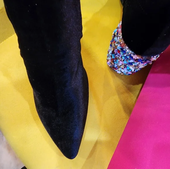 BRAND NEW THIGH HIGH ROCK CANDY BETSEY JOHNSON BOOTS
